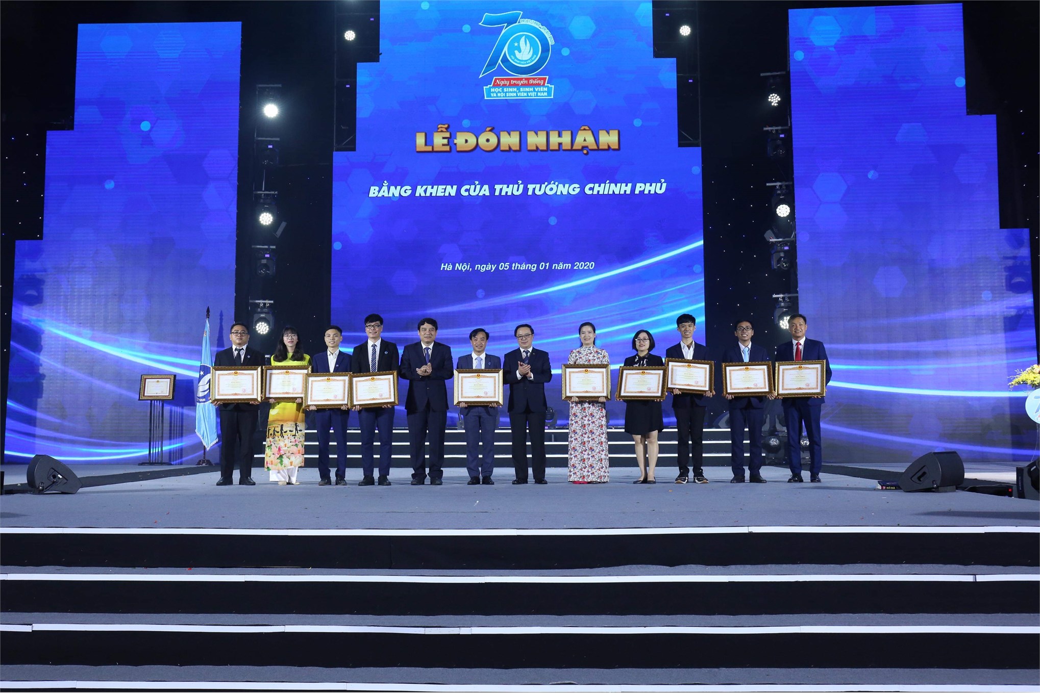 Hội Sinh viên Trường Đại học Công nghiệp Hà Nội vinh dự nhận Bằng khen của Thủ tướng Chính phủ