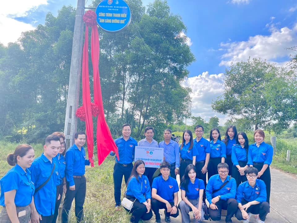 Tuổi trẻ Đại học Công nghiệp Hà Nội với “Hành trình tri ân - Sinh viên với biển, đảo Tổ quốc” năm 2022
