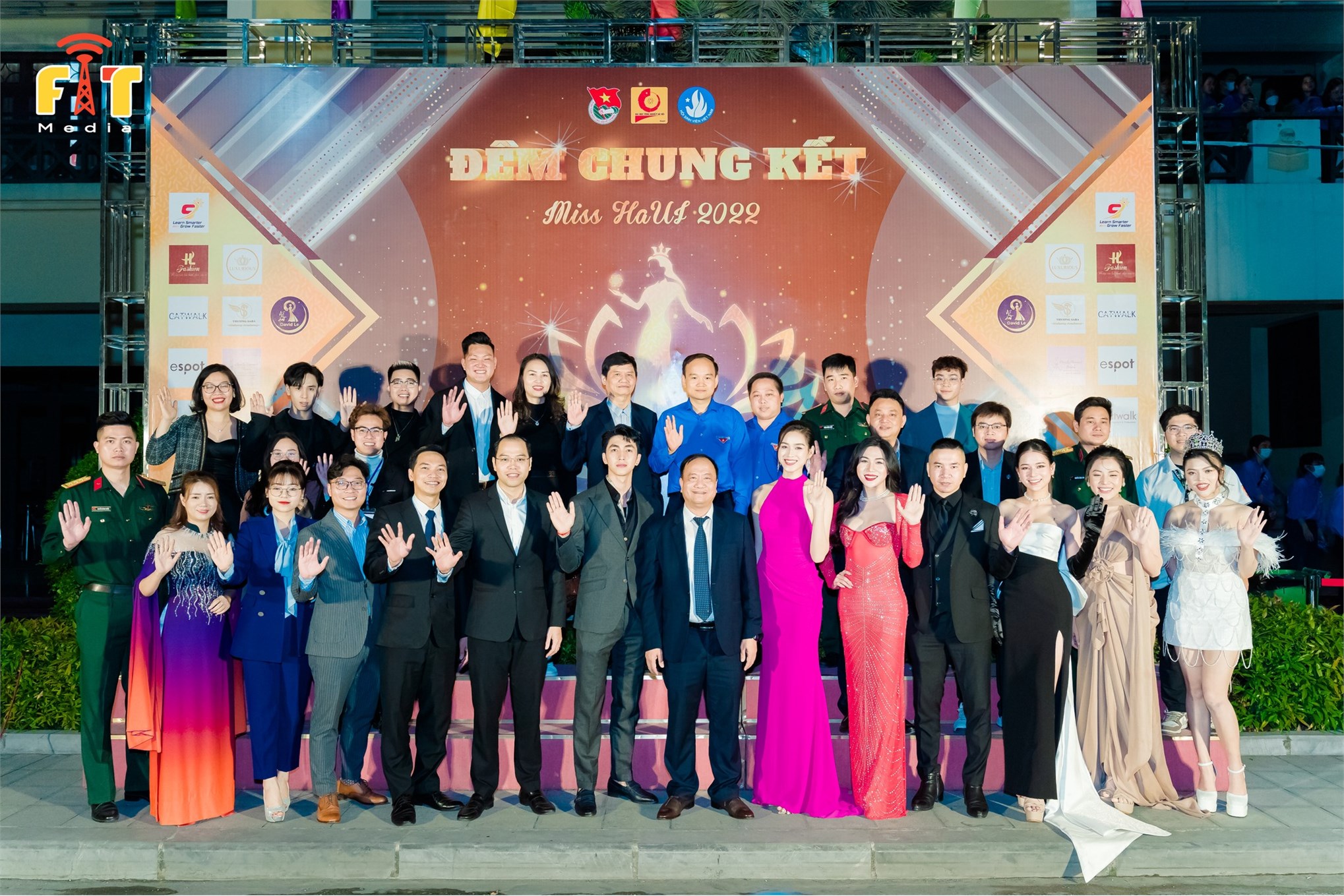 Bùng nổ đêm chung kết nữ sinh tài năng – thanh lịch Miss HaUI 2022