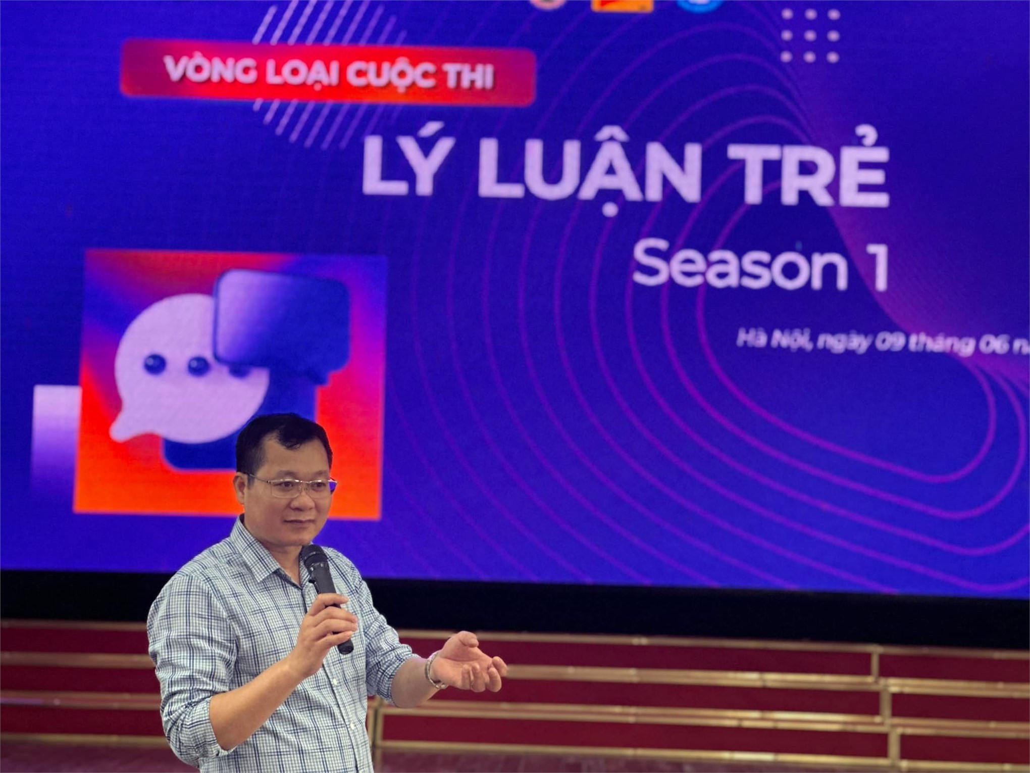 Sôi nổi Sơ loại Cuộc thi “Lý luận trẻ HaUI” lần thứ I