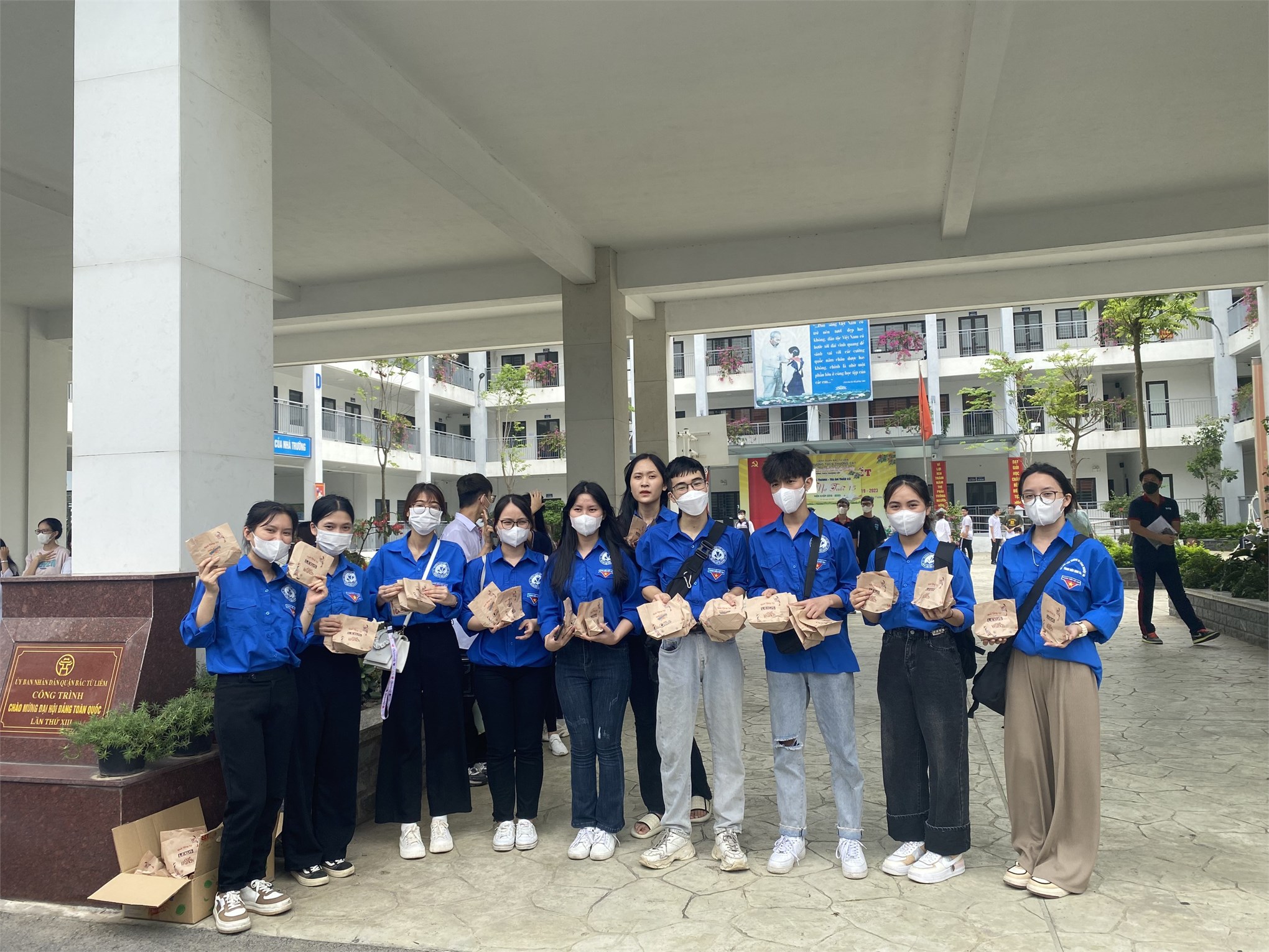 Tuổi trẻ Đại học Công nghiệp Hà Nội - Tiếp sức mùa thi năm 2023