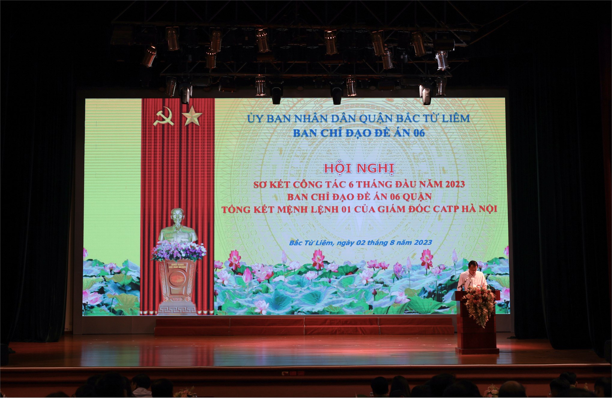 Đoàn Trường ĐH Công nghiệp Hà Nội nhận giấy khen của UBND Quận Bắc Từ Liêm