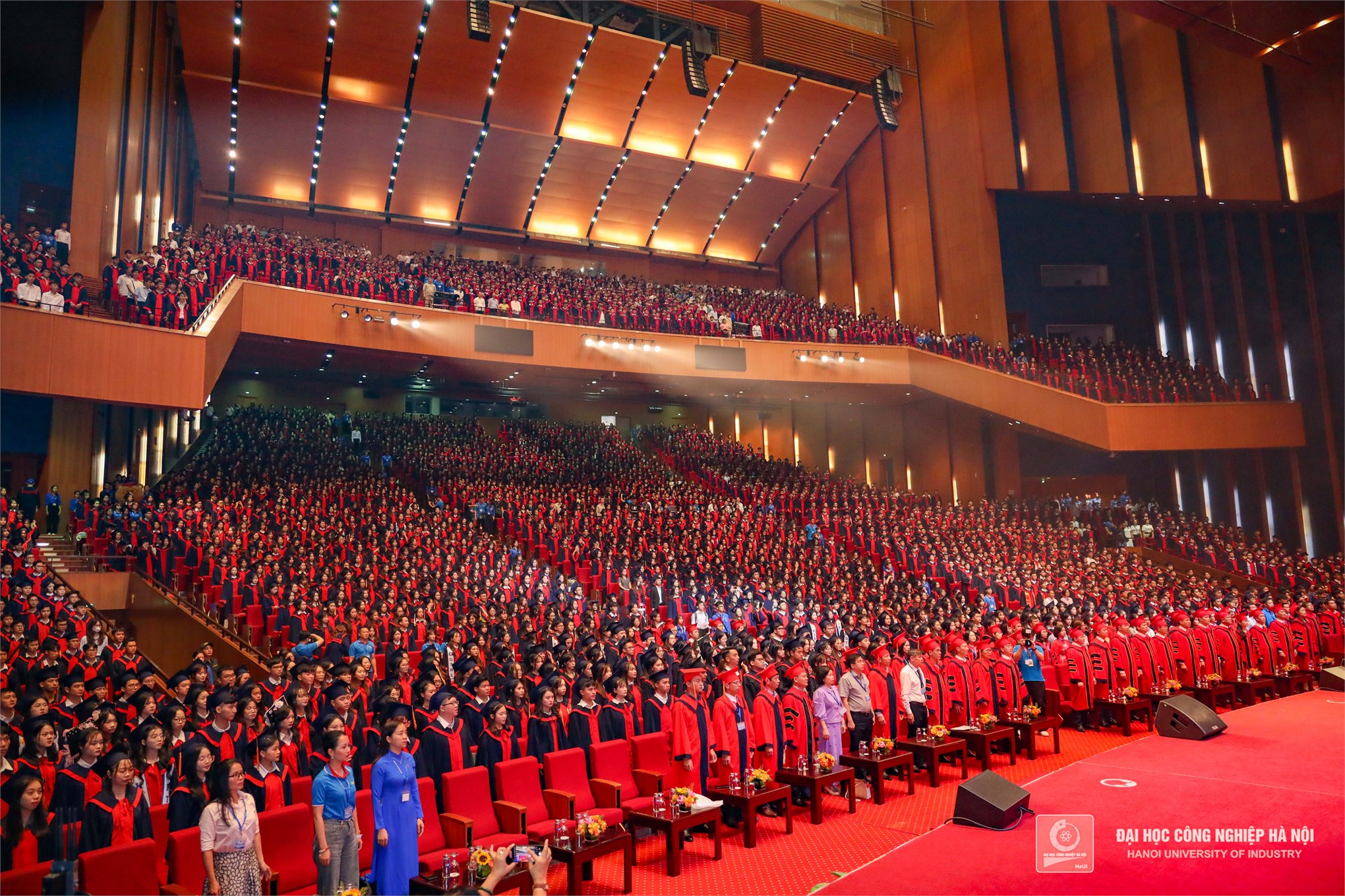 Đại học Công nghiệp Hà Nội - Nơi lưu giữ một Thanh xuân và chắp cánh cho những ước mơ bay cao, bay xa!