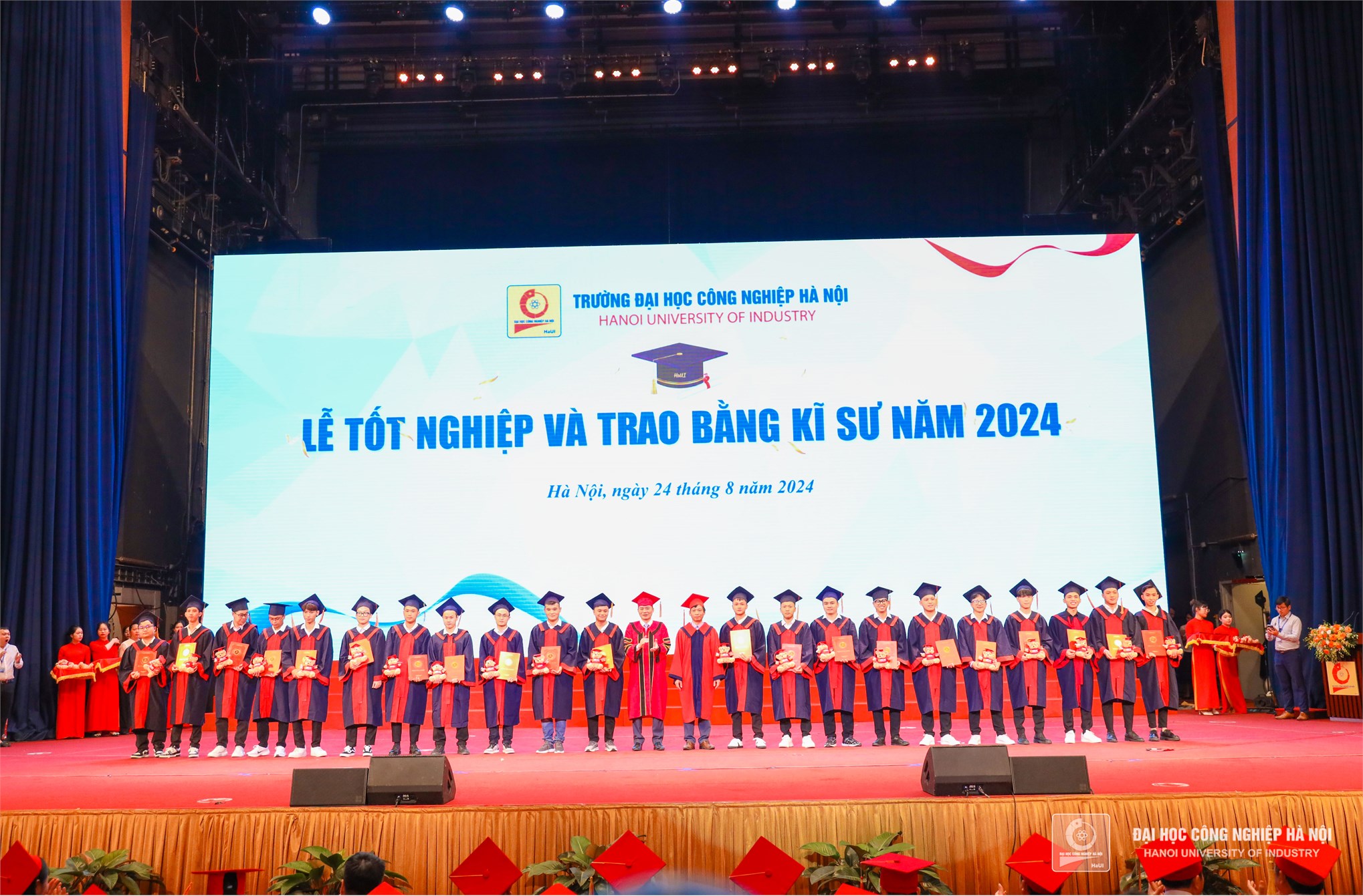 Đại học Công nghiệp Hà Nội - Nơi lưu giữ một Thanh xuân và chắp cánh cho những ước mơ bay cao, bay xa!