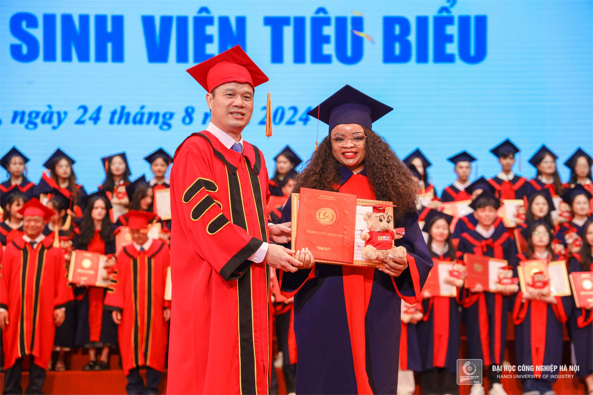 Đại học Công nghiệp Hà Nội - Nơi lưu giữ một Thanh xuân và chắp cánh cho những ước mơ bay cao, bay xa!