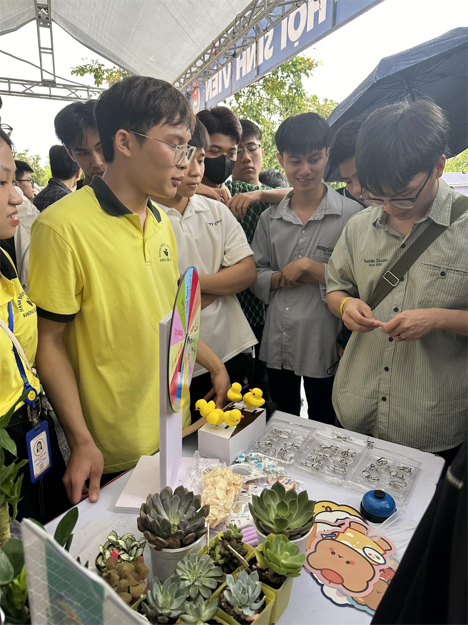 Sôi nổi ngày hội chào đón tân sinh viên Khóa 19, Khóa 26