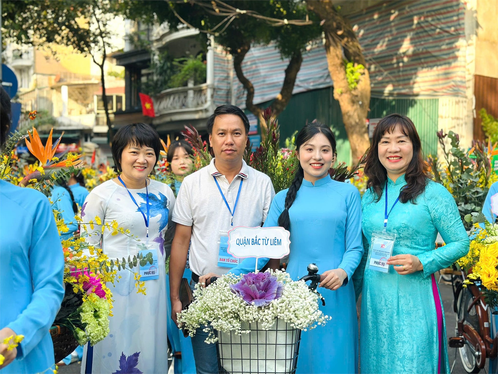 Tuổi trẻ ĐH Công nghiệp Hà Nội hân hoan chào mừng 70 năm Giải phóng Thủ đô