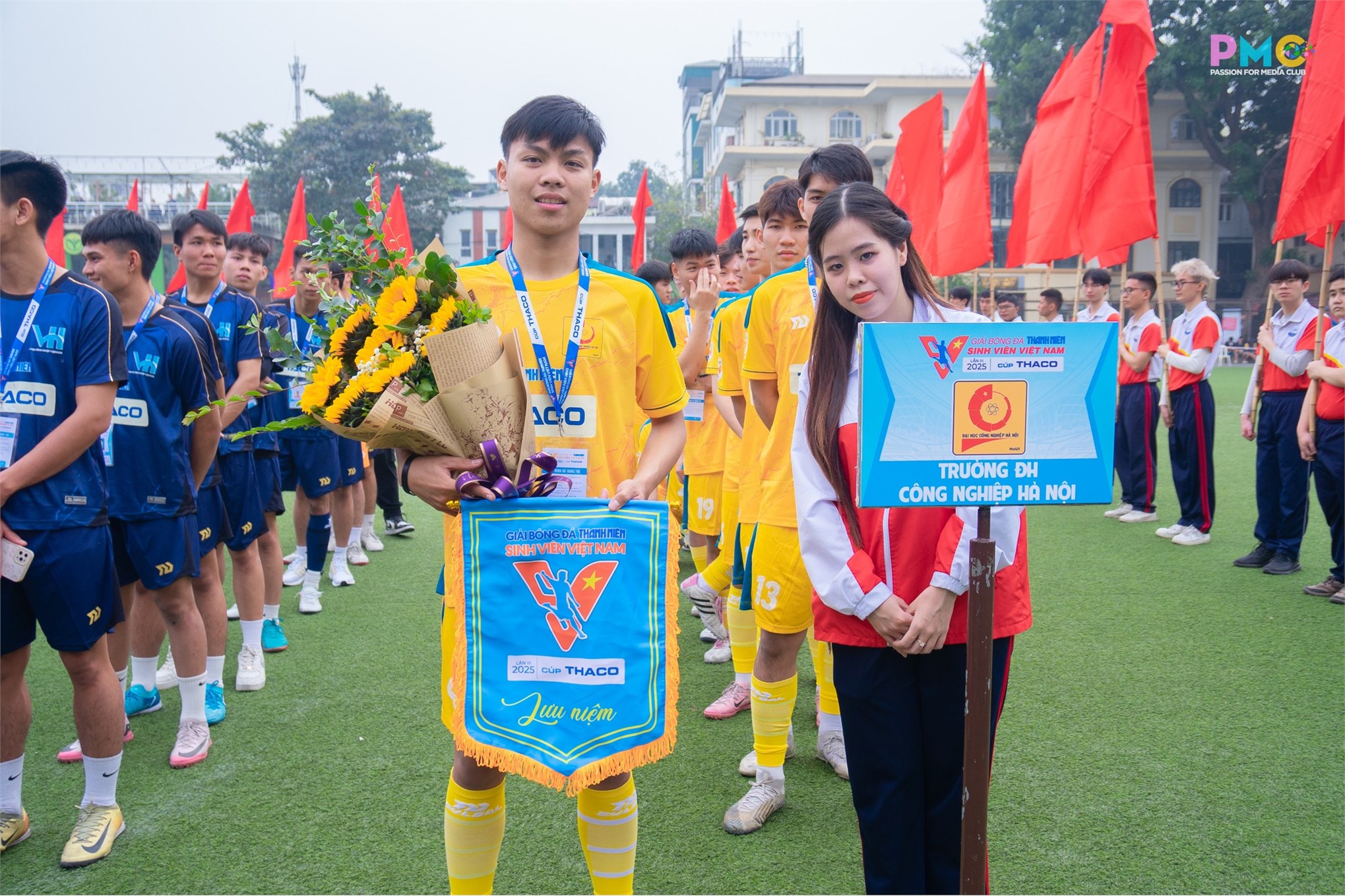 Đội bóng Trường ĐH Công nghiệp Hà Nội tham gia vòng loại giải bóng đá Thanh niên Sinh viên Việt Nam lần thứ III - Cup Thaco khu vực phía Bắc