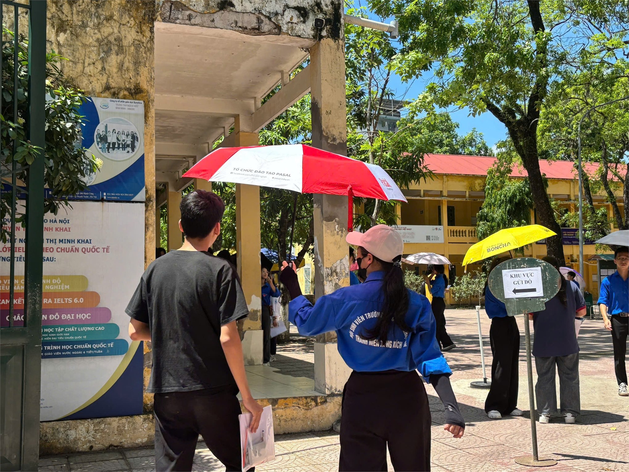 Tiếp sức mùa thi 2025 - Tuổi trẻ Đại học Công nghiệp Hà Nội tự hào đồng hành cùng sĩ tử
