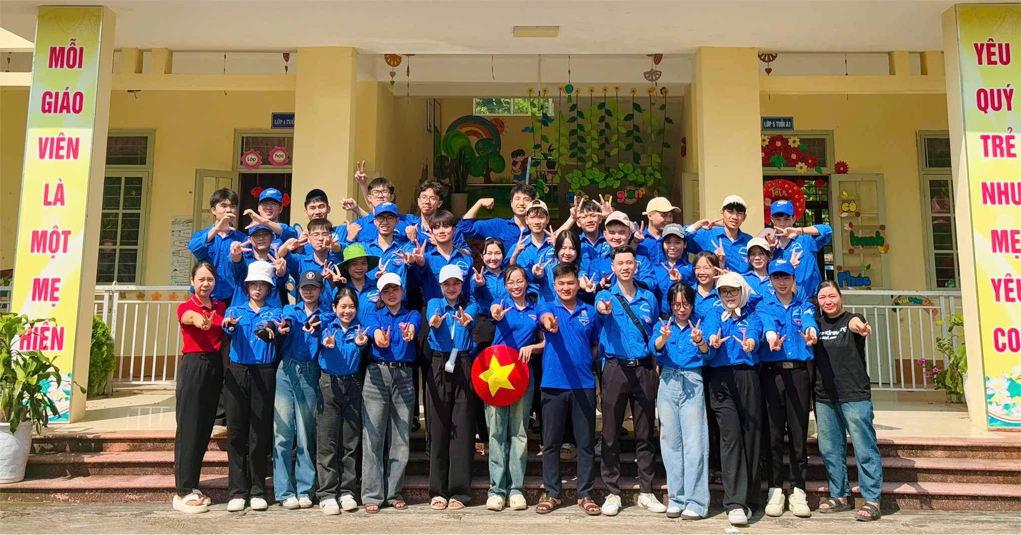 Chiến dịch mùa hè xanh 2025 - Dấu ấn tuổi trẻ HaUi tại xã Tân Tiến - Lạng Sơn
