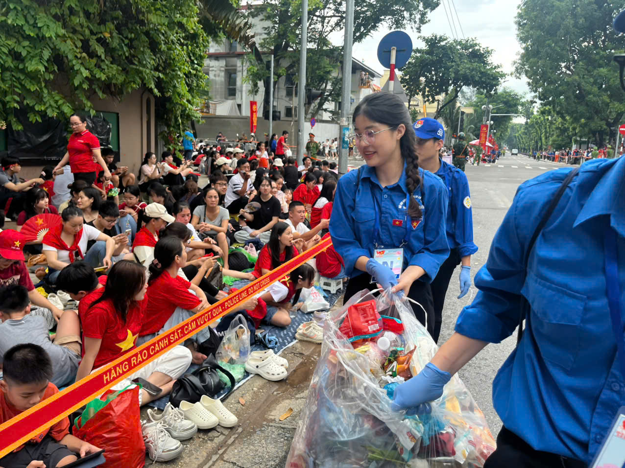 Ngọn lửa xanh giữa mưa gió – HaUI tự hào góp sức vào Đại lễ A80