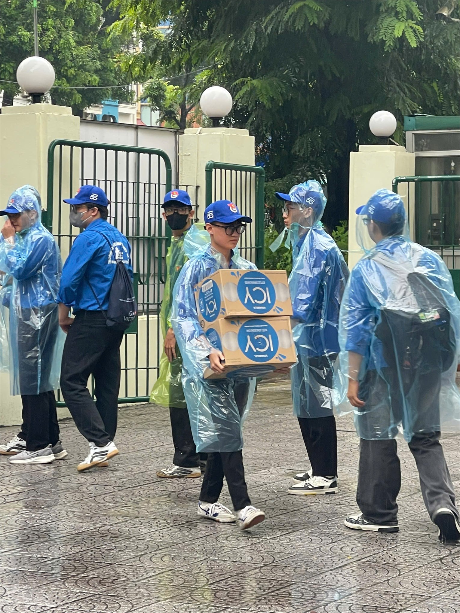 Ngọn lửa xanh giữa mưa gió – HaUI tự hào góp sức vào Đại lễ A80