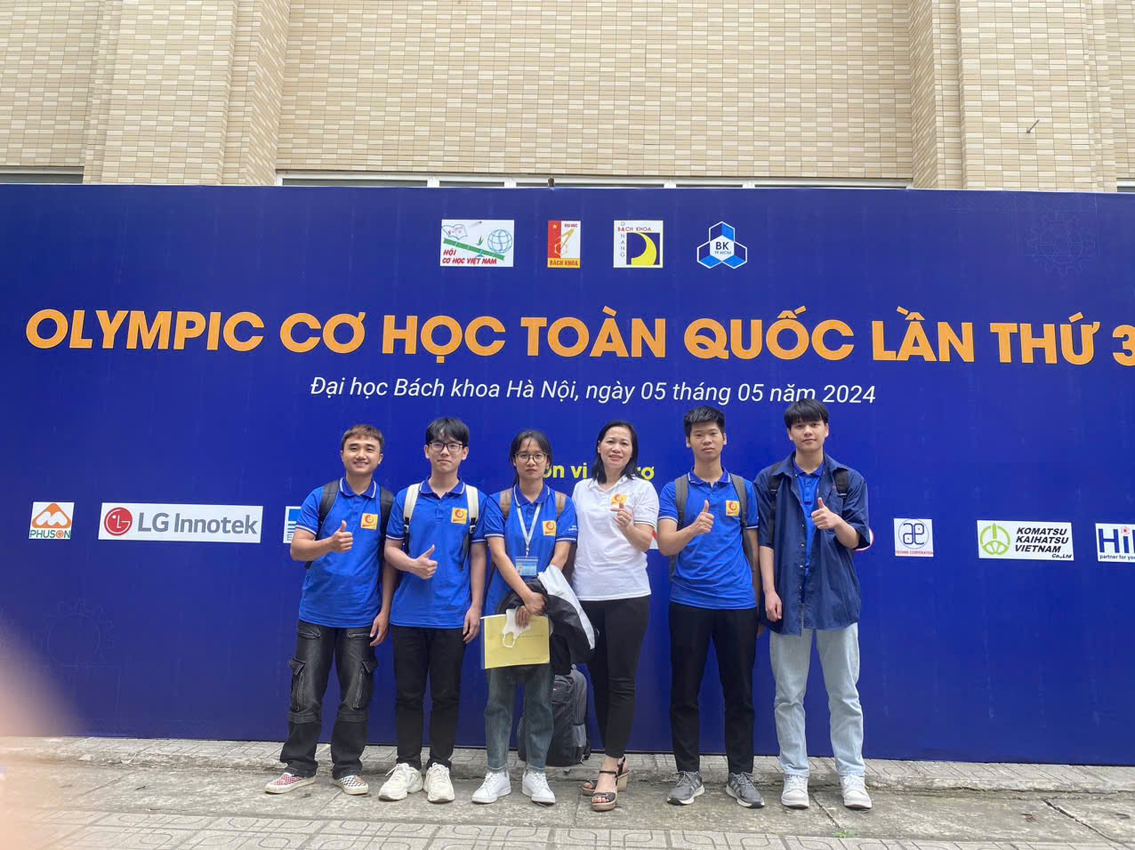 Nữ sinh Khoa học Công nghệ HaUI 2025 – Bản lĩnh, trí tuệ và khát vọng chinh phục tri thức