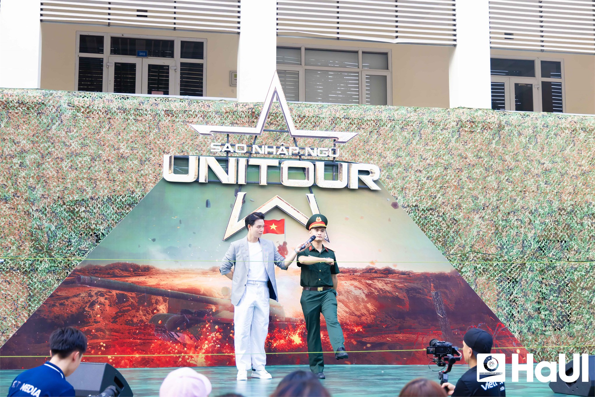 Tuổi trẻ HaUI rèn ý chí, tỏa sáng bản lĩnh cùng “Sao nhập ngũ Unitour 2025”