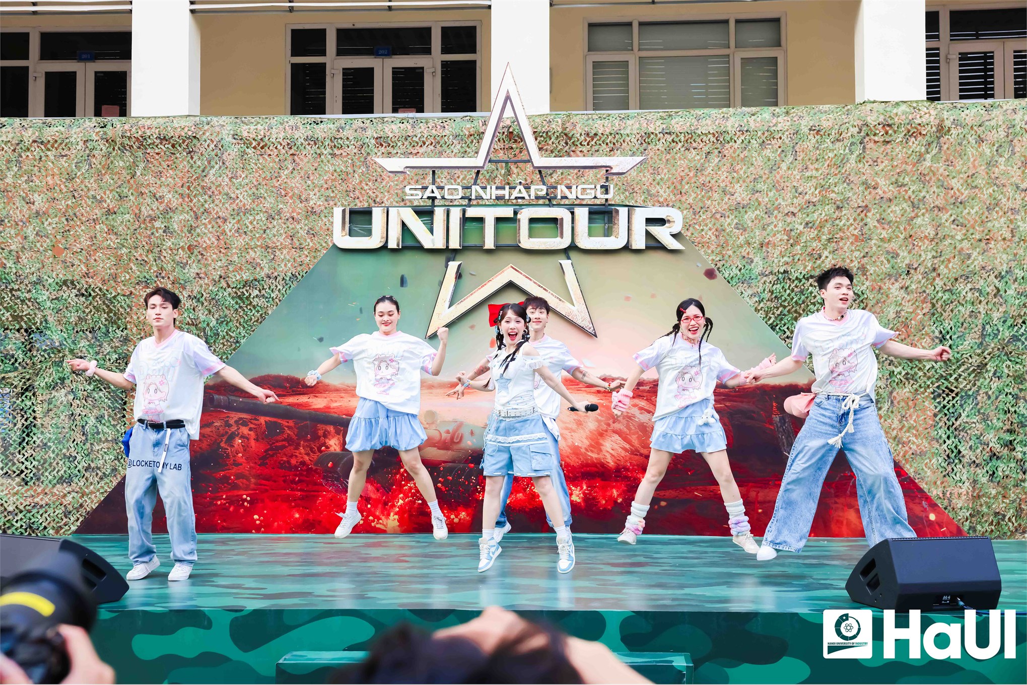 Tuổi trẻ HaUI rèn ý chí, tỏa sáng bản lĩnh cùng “Sao nhập ngũ Unitour 2025”
