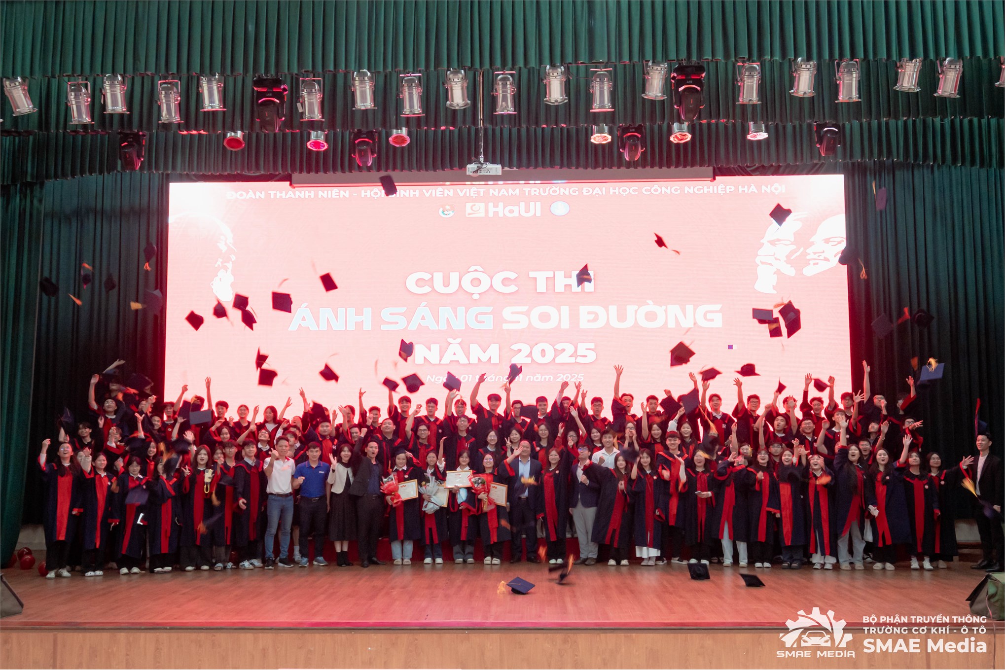 Chung kết cuộc thi “Ánh sáng soi đường” năm 2025