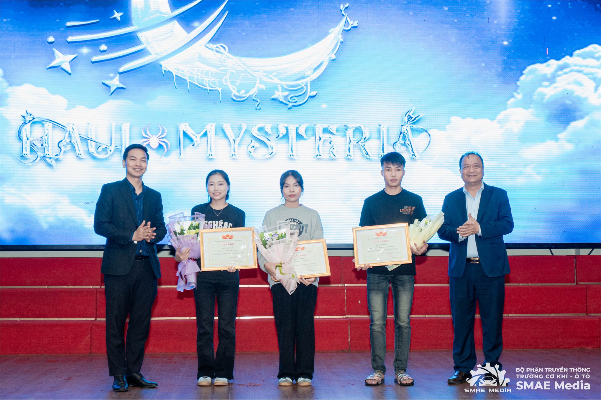 Chung kết cuộc thi “Ánh sáng soi đường” năm 2025