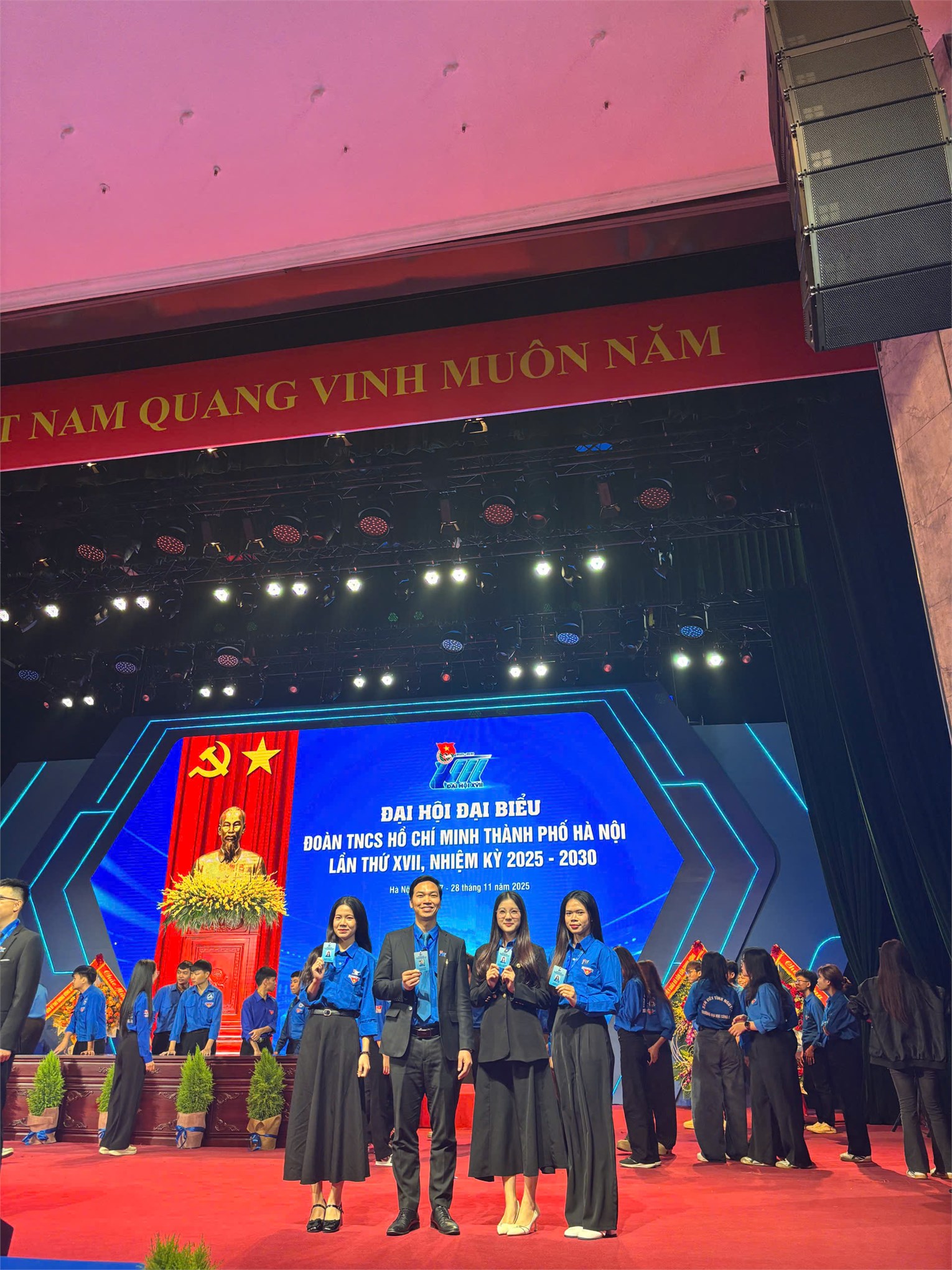 Phiên trọng thể Đại hội đại biểu Đoàn TNCS Hồ Chí Minh thành phố Hà Nội lần thứ VXII, nhiệm kỳ 2025 - 2030