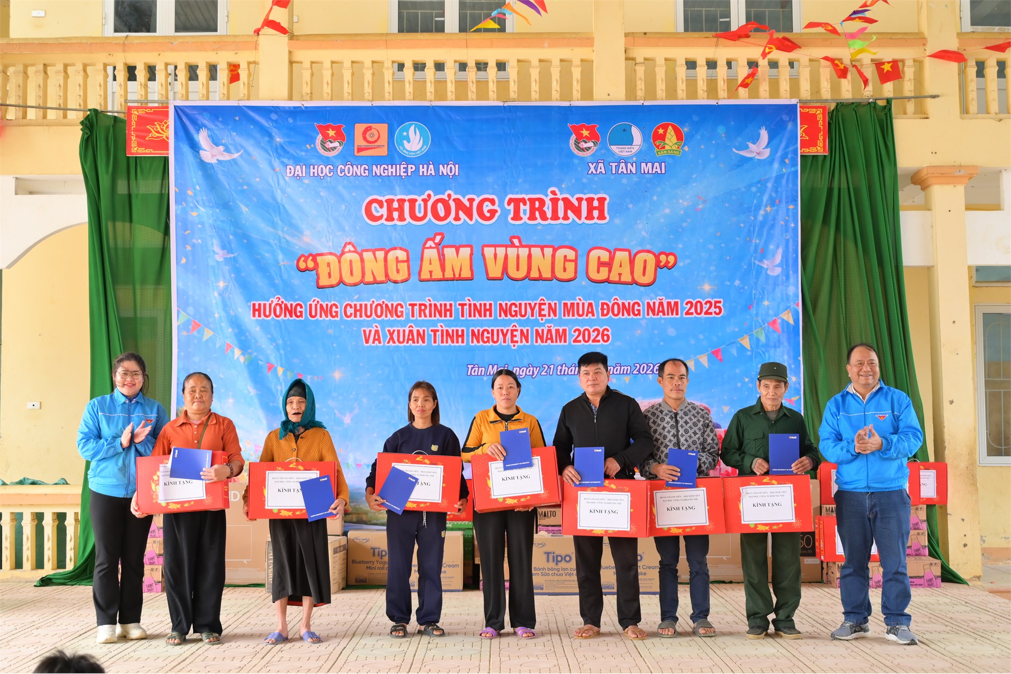 Hành trình “Đông ấm vùng cao 2026” – Tuổi trẻ HaUI thắp sáng ước mơ nơi miền sơn cước