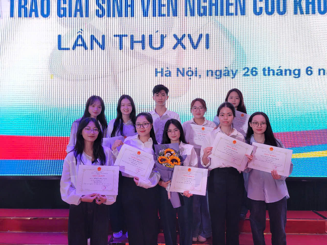 Nguyễn Hồng Minh – Nữ sinh Kế toán bản lĩnh, tỏa sáng danh hiệu “Sinh viên 5 tốt” cấp Thành phố