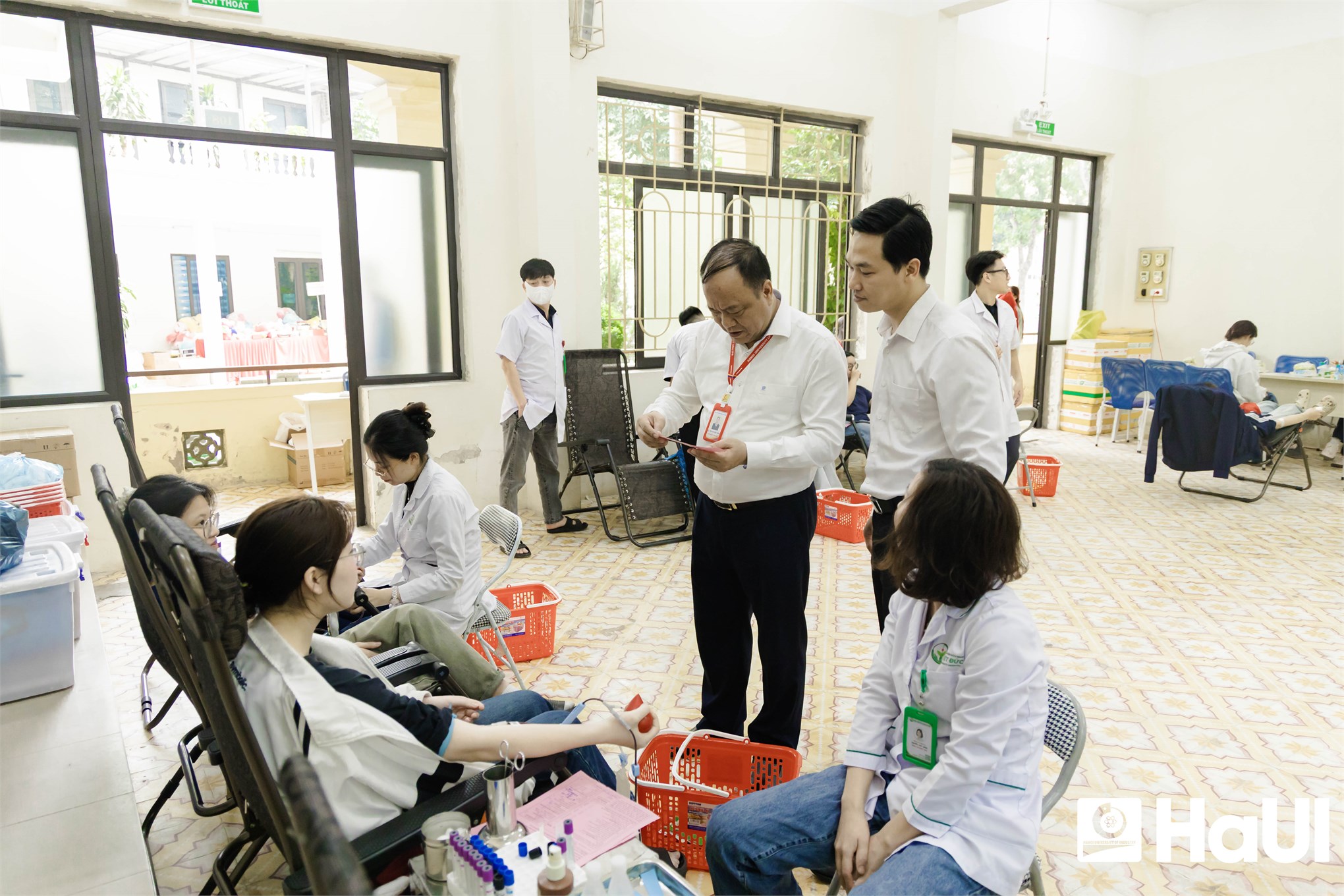 Ngày hội hiến máu tình nguyện `Lễ hội Xuân hồng` năm 2026