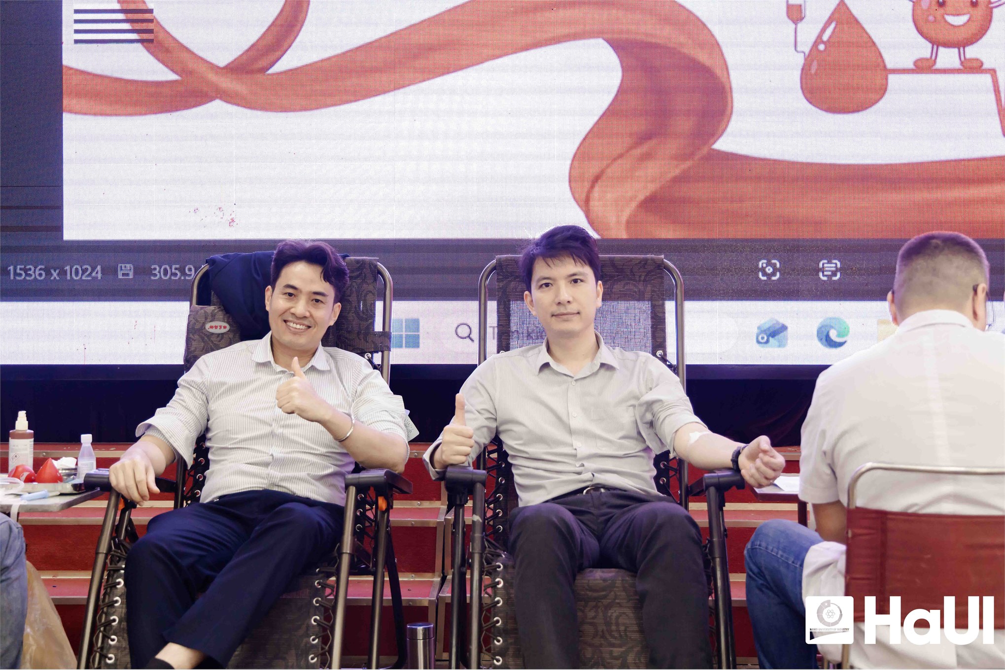 Ngày hội hiến máu tình nguyện `Lễ hội Xuân hồng` năm 2026