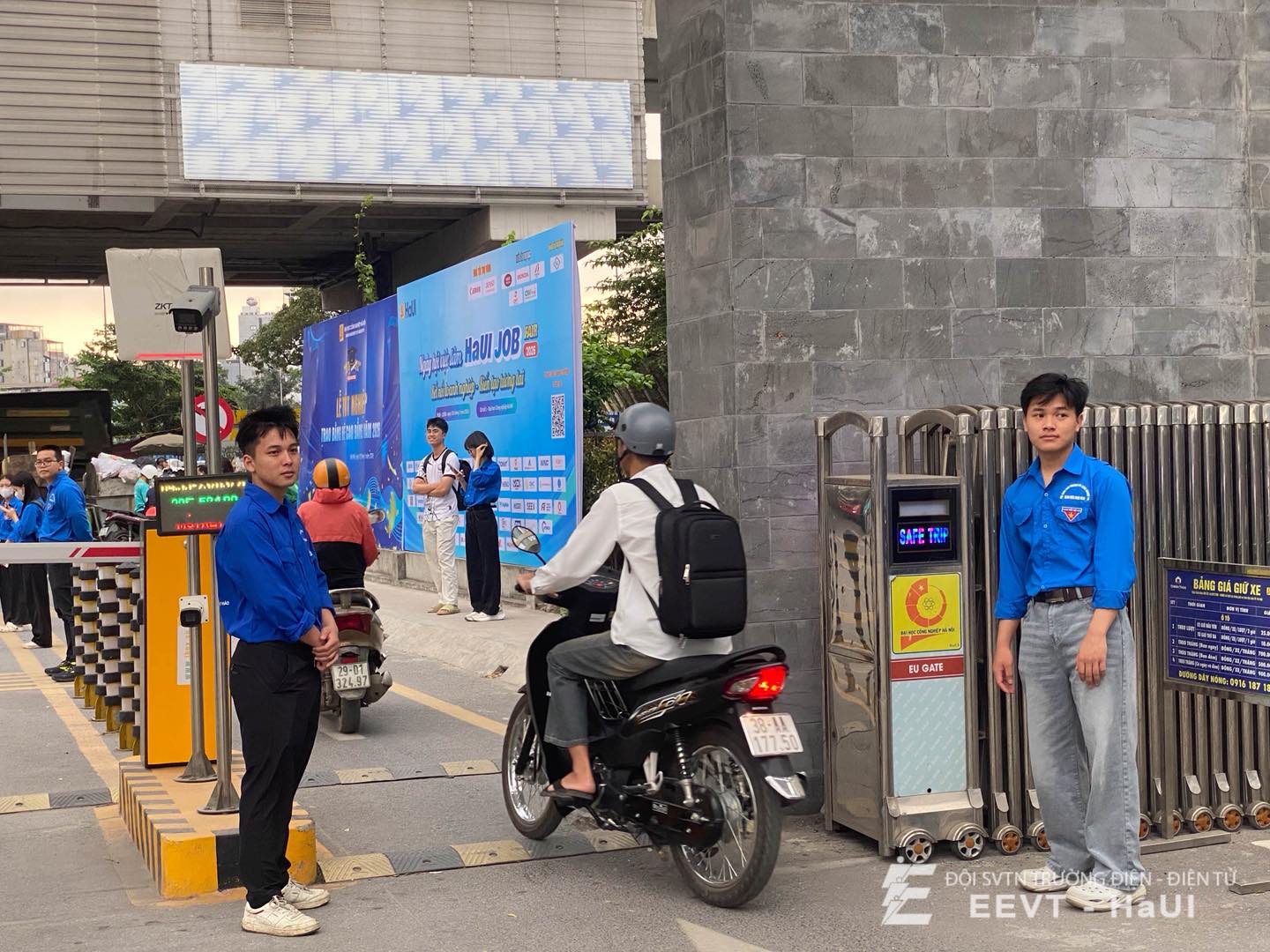 Triển khai mô hình `Cổng trường An toàn giao thông` năm 2026