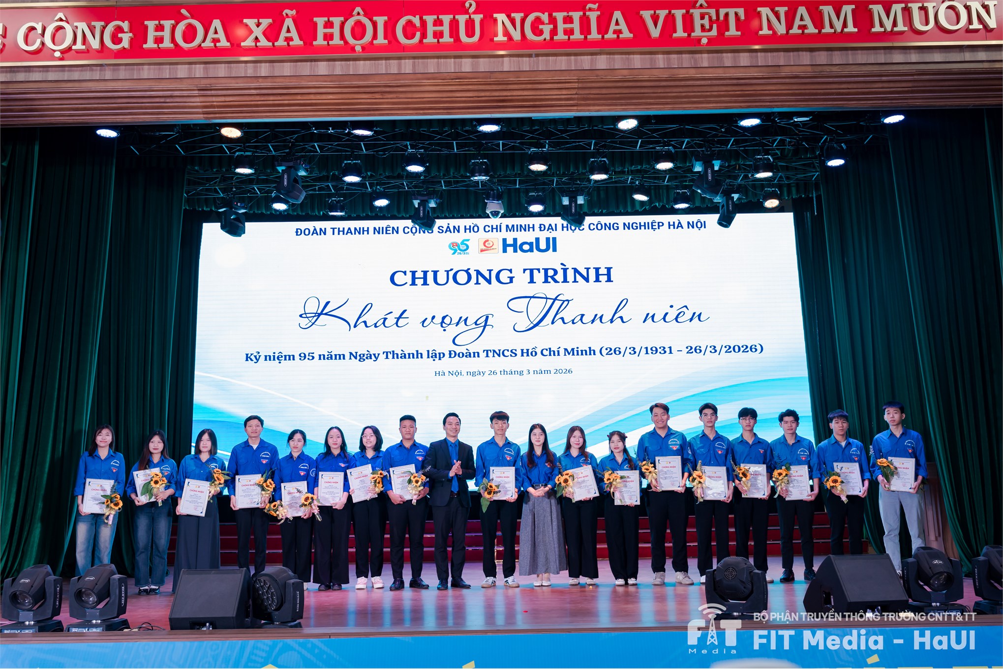 Tuổi trẻ HaUI tự hào viết tiếp truyền thống 95 năm vẻ vang của Đoàn TNCS Hồ Chí Minh