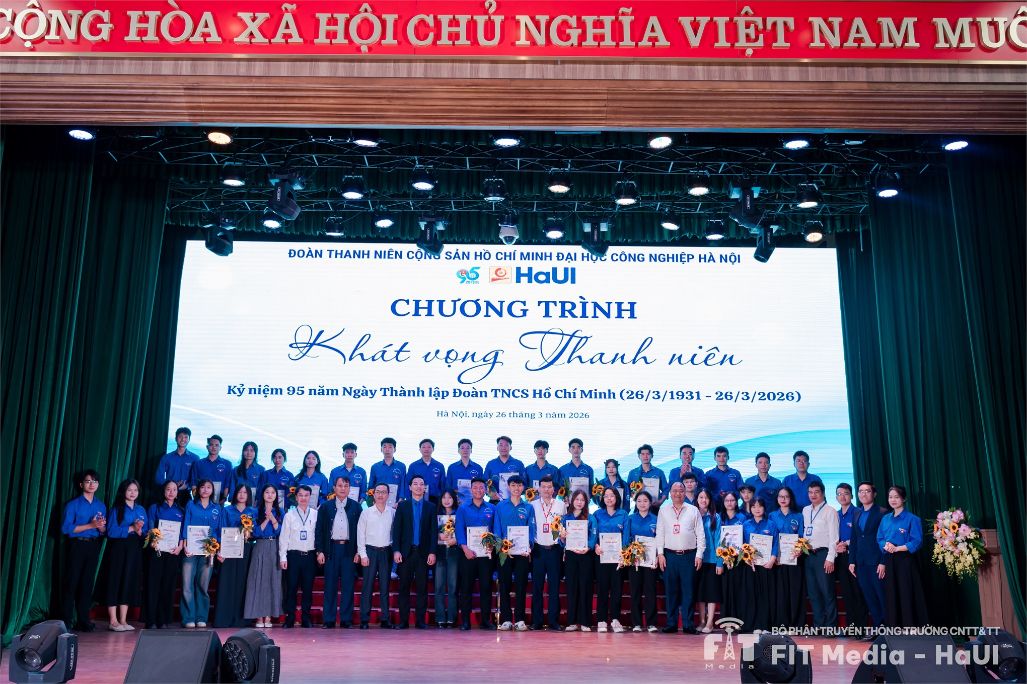 Tuổi trẻ HaUI tự hào viết tiếp truyền thống 95 năm vẻ vang của Đoàn TNCS Hồ Chí Minh