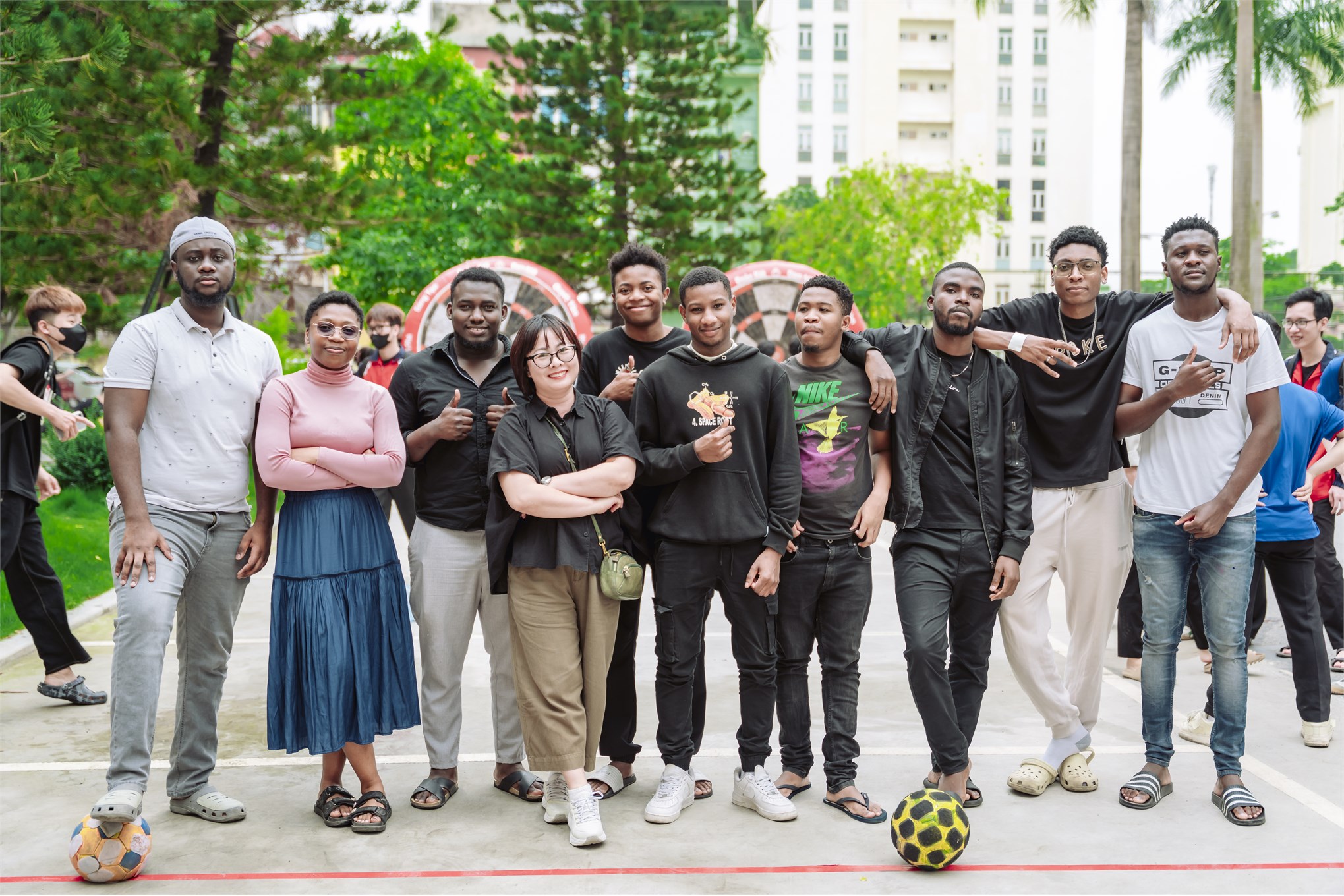 Bùng nổ sức trẻ tại Ngày hội `HaUI Genesis 2026`