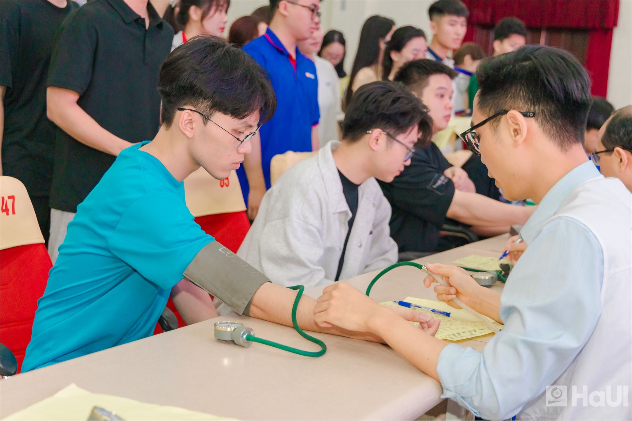 Chương trình hiến máu tình nguyện `Giọt hồng thanh xuân` năm 2026