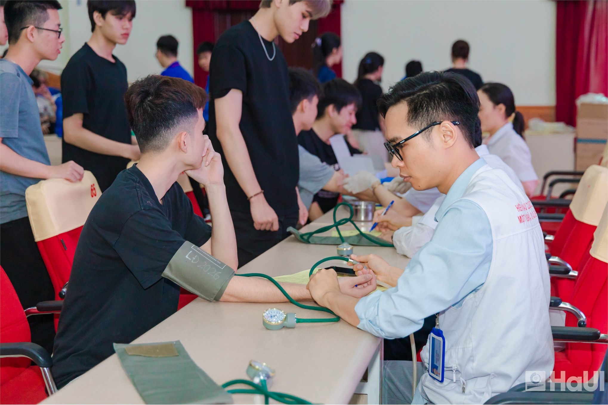 Chương trình hiến máu tình nguyện `Giọt hồng thanh xuân` năm 2026