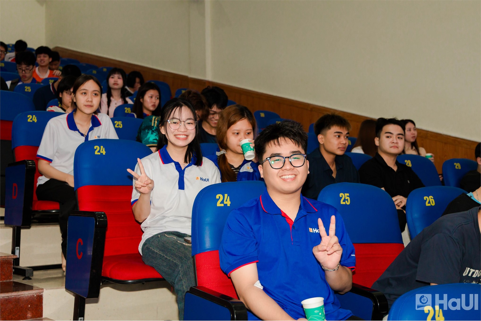 Chương trình hiến máu tình nguyện `Giọt hồng thanh xuân` năm 2026