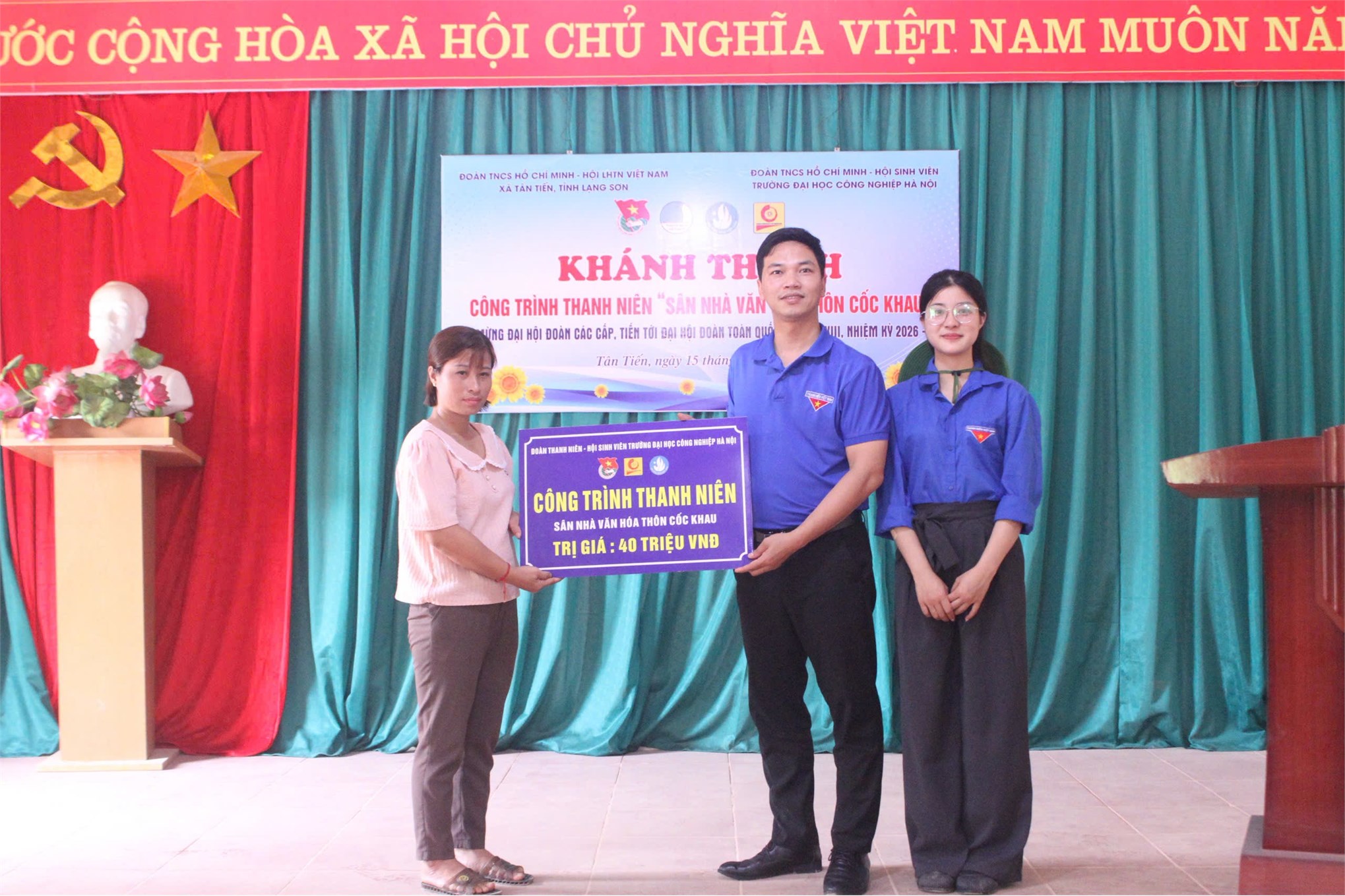 Trần Thị Hương Giang – Nữ cán bộ Đoàn - Hội tiêu biểu với tinh thần trách nhiệm và bản lĩnh tại Đại học Công nghiệp Hà Nội
