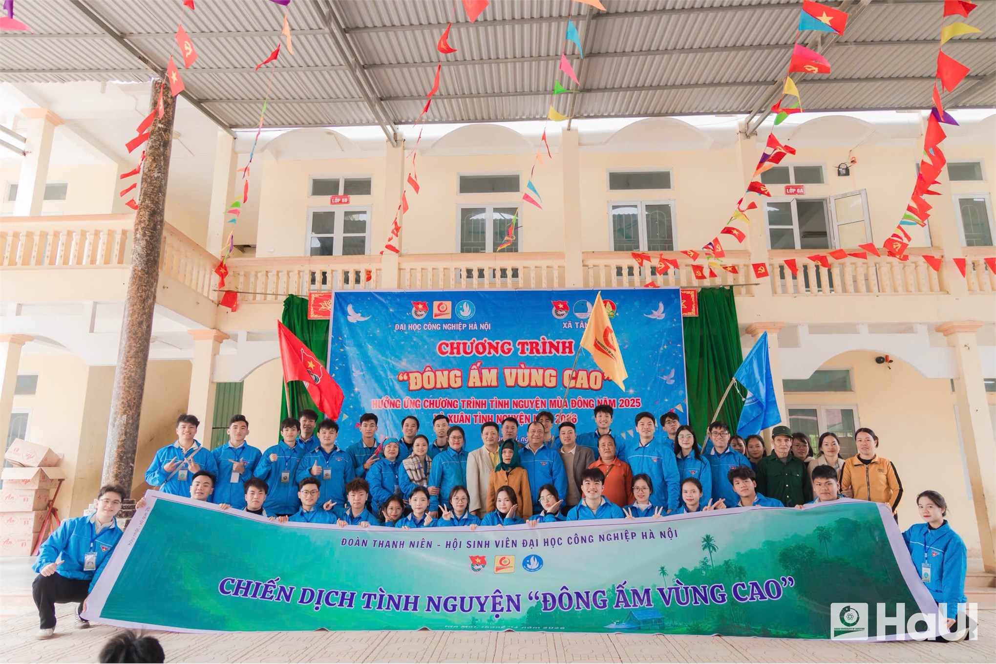 Trần Thị Hương Giang – Nữ cán bộ Đoàn - Hội tiêu biểu với tinh thần trách nhiệm và bản lĩnh tại Đại học Công nghiệp Hà Nội