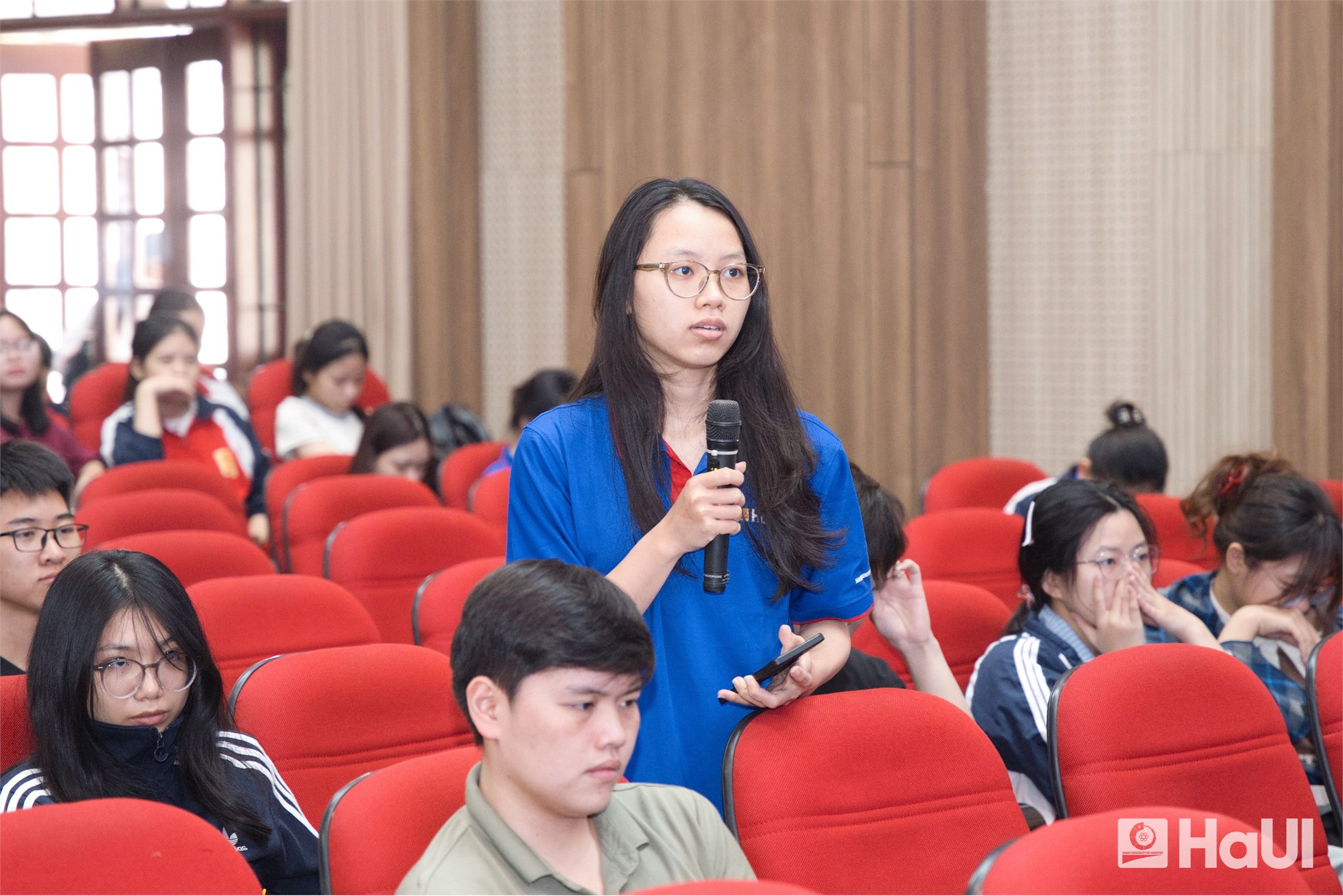 Tuổi trẻ HaUI sẵn sàng làm chủ trí tuệ nhân tạo cùng Vietnamese Student HackAIthon 2026