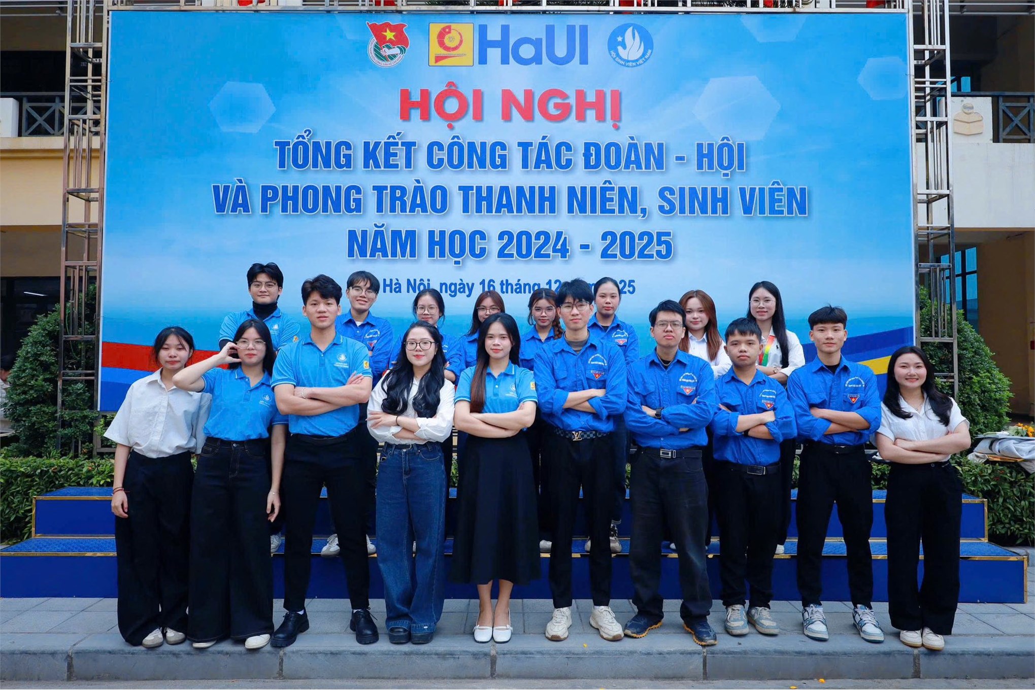 Đội Thanh niên xung kích Đại học Công nghiệp Hà Nội