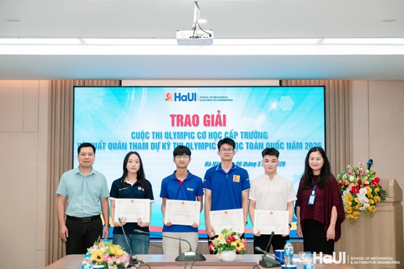Vương Ngô Ánh Hồng – Gương sáng sinh viên tiêu biểu, bản lĩnh chinh phục tri thức