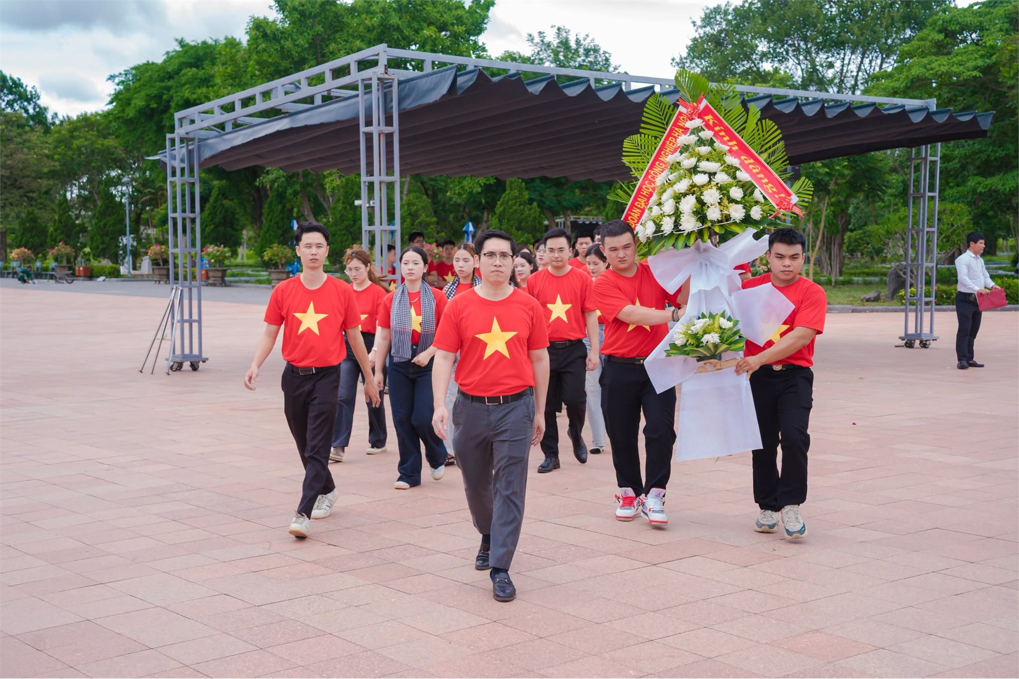 Hành trình thanh niên làm theo lời Bác năm 2026