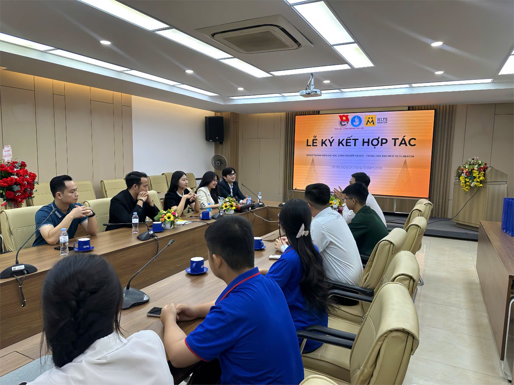 Đoàn Thanh niên - Hội sinh viên ký kết thỏa thuận hợp tác với trung tâm Anh ngữ IELTS MENTOR
