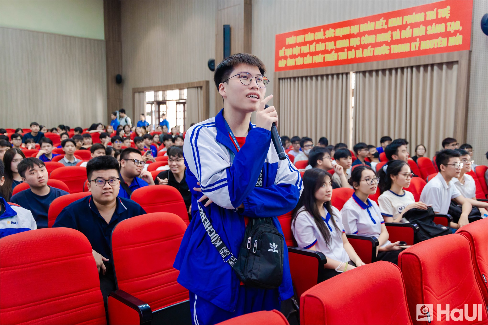 Tuổi trẻ HaUI bắt nhịp công nghệ cùng SIC TECH DAY 2026
