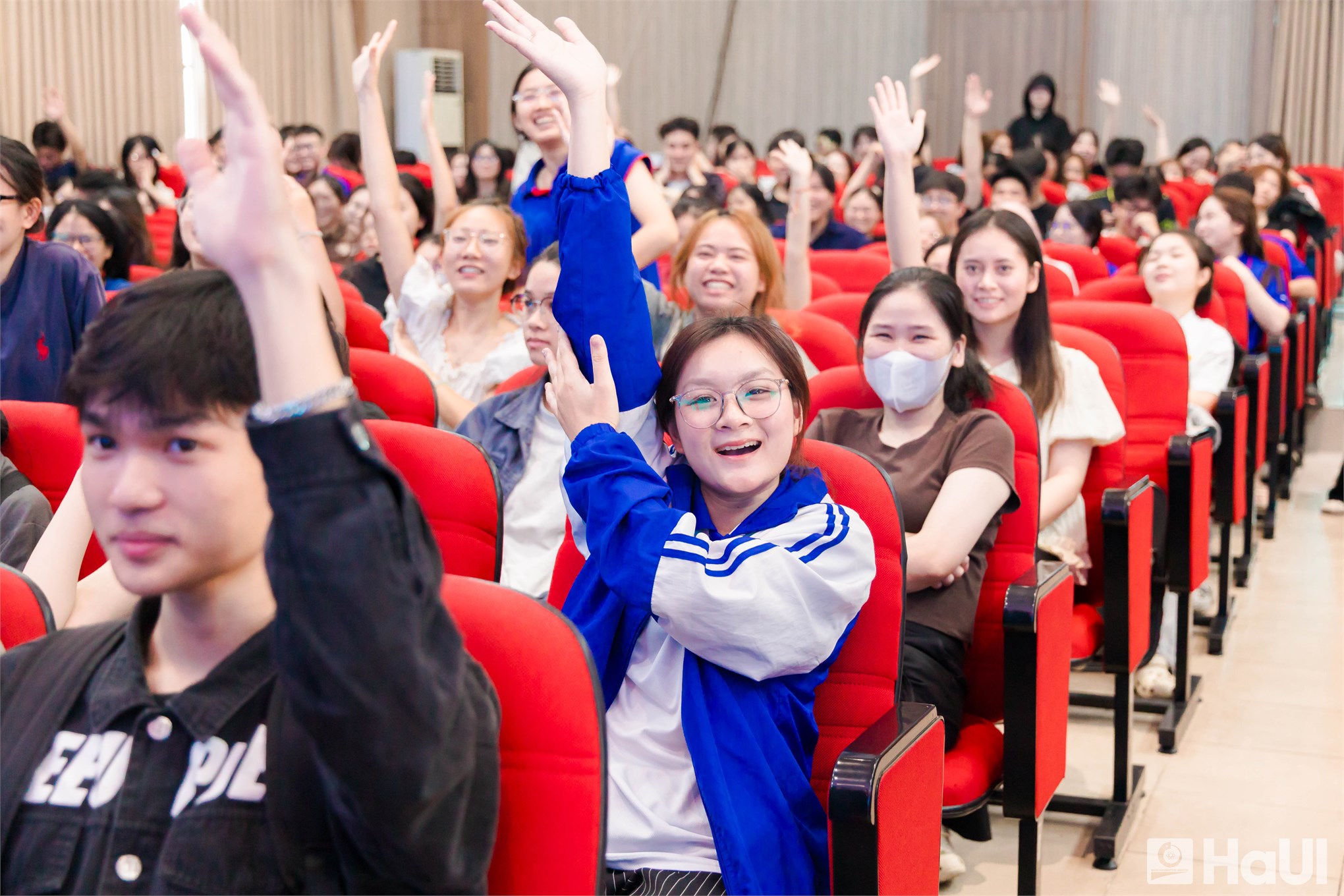 Tuổi trẻ HaUI bắt nhịp công nghệ cùng SIC TECH DAY 2026