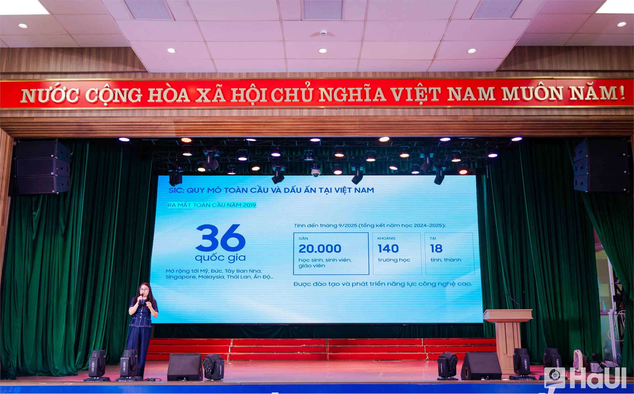 Tuổi trẻ HaUI bắt nhịp công nghệ cùng SIC TECH DAY 2026