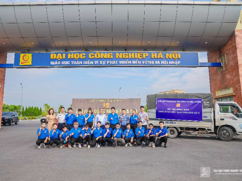 Tuổi trẻ Đại học công nghiệp Hà Nội góp phần khắc phục hậu quả của cơn bão Yagi