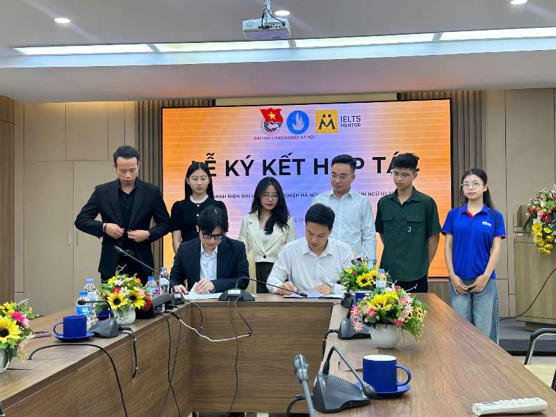 Đoàn Thanh niên - Hội sinh viên ký kết thỏa thuận hợp tác với trung tâm Anh ngữ IELTS MENTOR